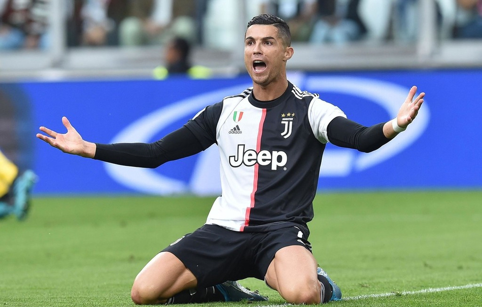 夫一同出席 夫一同出席